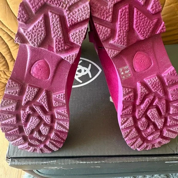 Ariat Fat Baby Boots - Picture 3 of 7